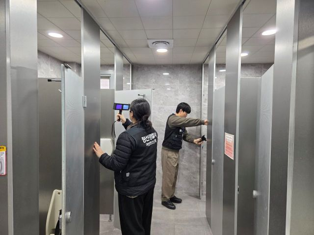 시장 내 공중화장실1.jpg