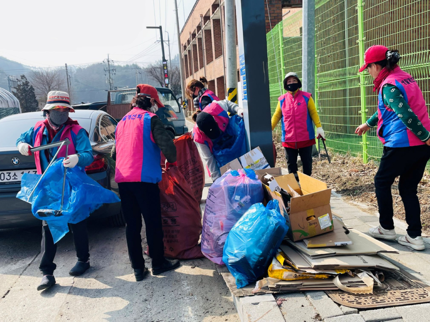 260327(금)사진자료(정선 임계면 새봄맞이 국토 대청결 추진) (1).jpg