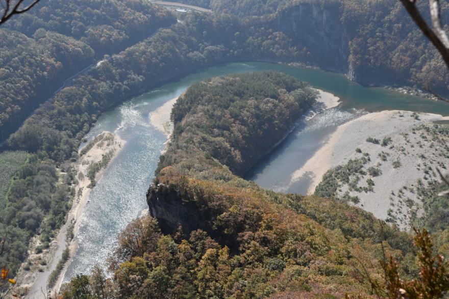 2. DSC_5332 백운산에서 본 동강 60.JPG