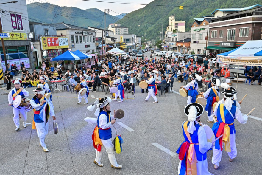 260819(수)사진자료(정선군, 22일 민둥산역서 제4회 삼산오수 축제 40%.jpg