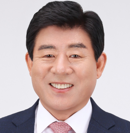 김기철 544표 차 승리…나일주 사전투표 압승에도 본 투표서 역전패
