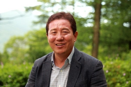 “기호 3번도 살아남았다” 민주당 유재철 당선자의 ‘유쾌한 반란’