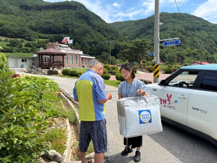폭염 속 취약계층에 선풍기·여름이불 전달