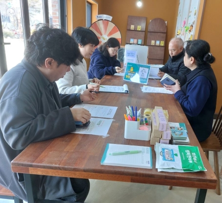 “일자리 찾으세요? 수요일엔 와와곳간으로 오세요”