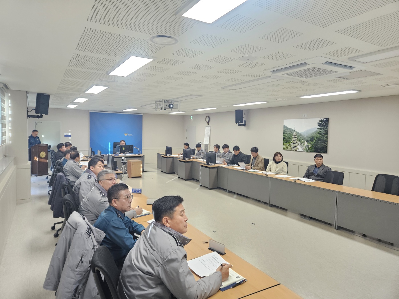 정선경찰서, 연말연시 특별치안대책 관련 전략회의 개최